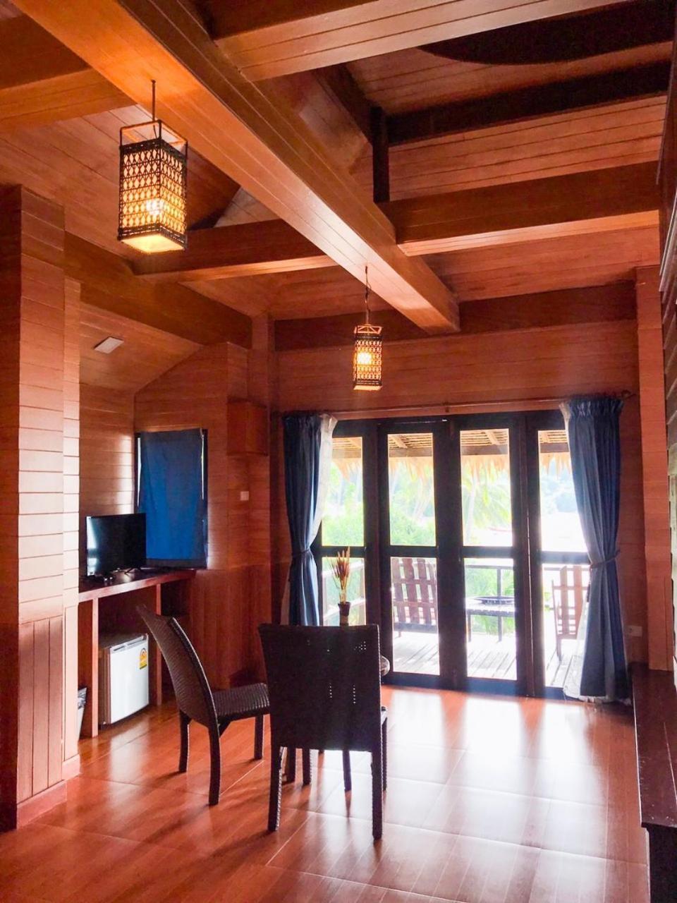 Baan Laanta Resort&Spa - SHA PLUS Koh Lanta Bagian luar foto