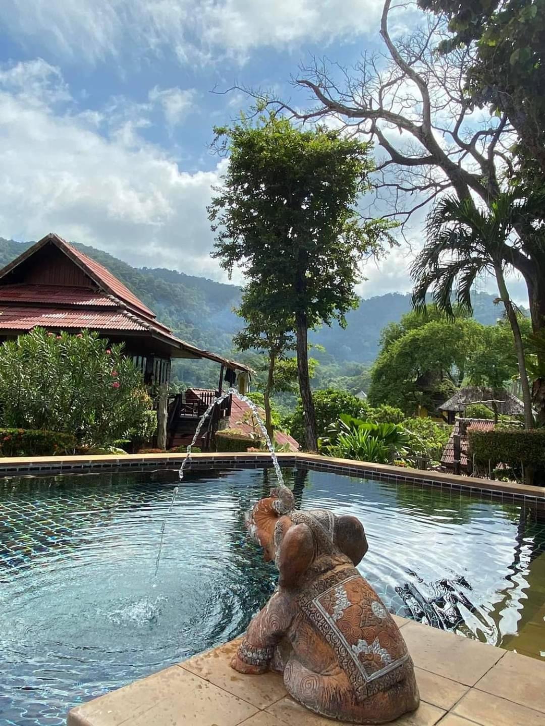 Baan Laanta Resort&Spa - SHA PLUS Koh Lanta Bagian luar foto